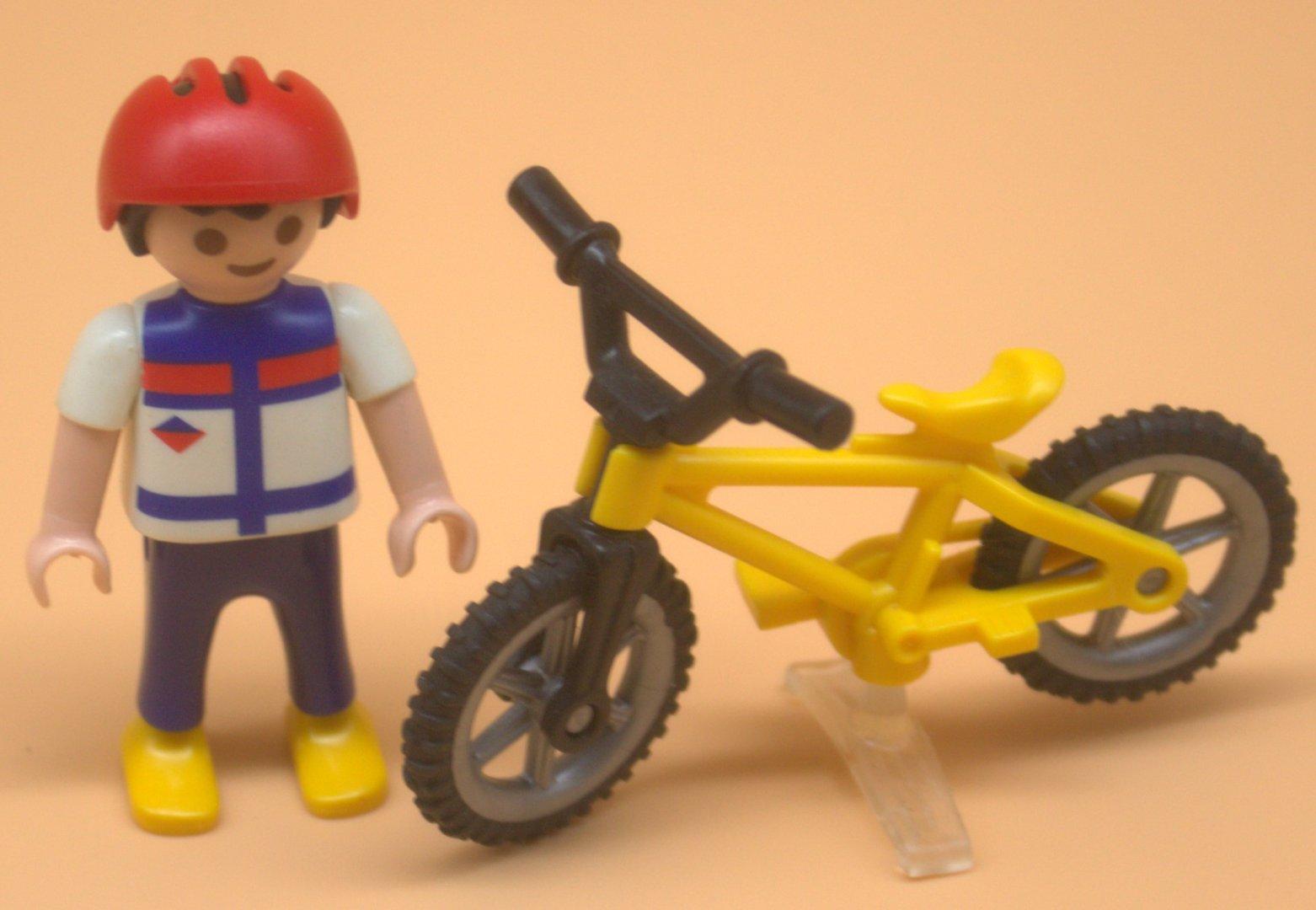 Playmobil Junge mit Fahrrad gebraucht