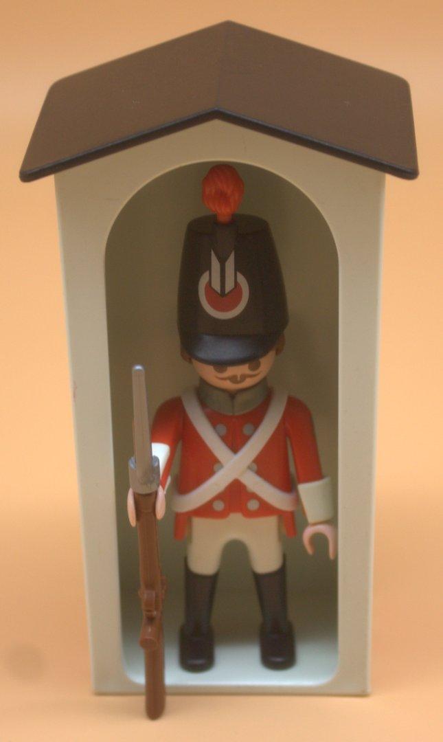 Playmobil Figur englischer Soldat mit Wachhäuschen gebraucht