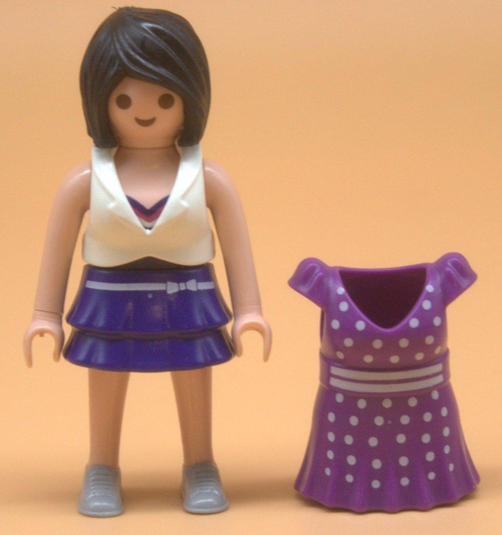 Playmobil Frau mit Wechselkleidung gebraucht – blau/weiß-lila