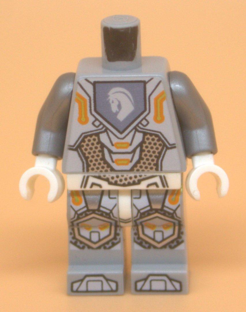Lego Nexo Knight Ersatzteil Minifigur Körper Lance gebraucht