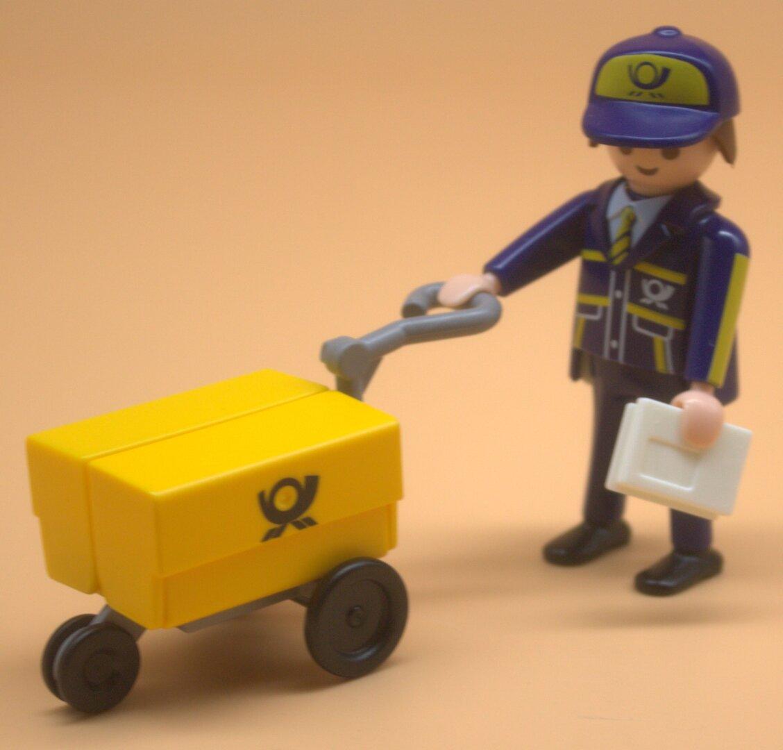 Playmobil Postbote 4403